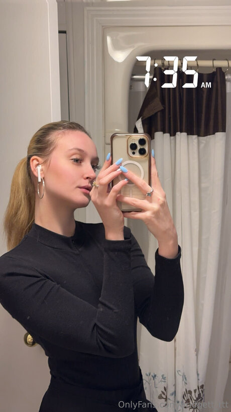 Bridgett Ttt OnlyFansリークヌード写真