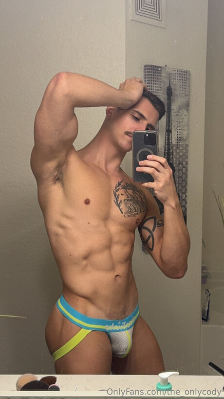 Naken lekkede OnlyFans-bilde av The Onlycody