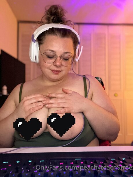 Naakte gelekte OnlyFans-foto van Missmalinafree