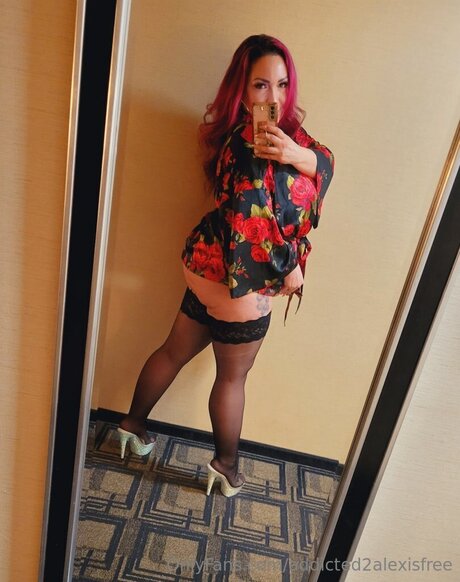 Nacktes geleaktes OnlyFans-Foto von Addicted2alexisfree
