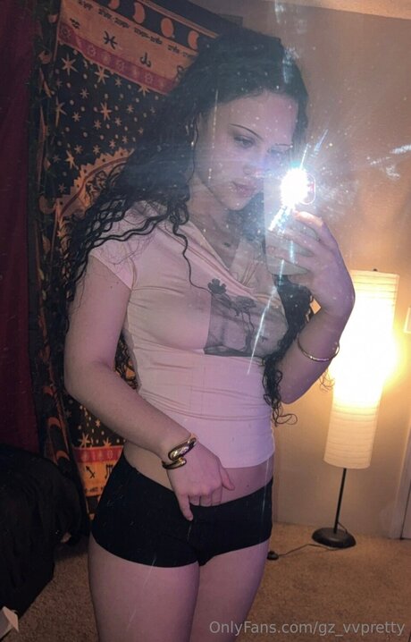 Gz Vvpretty naked leaks OnlyFans pic