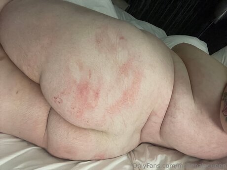 Alasti lekkinud OnlyFans-i pilt Makenzie Queen