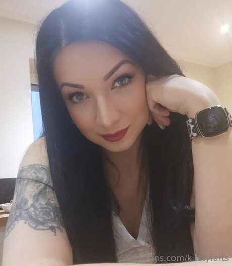 Naken lekkede OnlyFans-bilde av Kirstyfarts