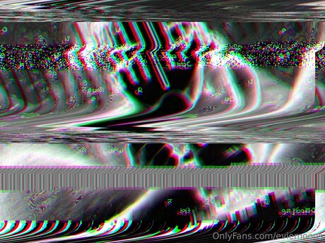 Обнаженная фотография утечки OnlyFans от Eviemoons