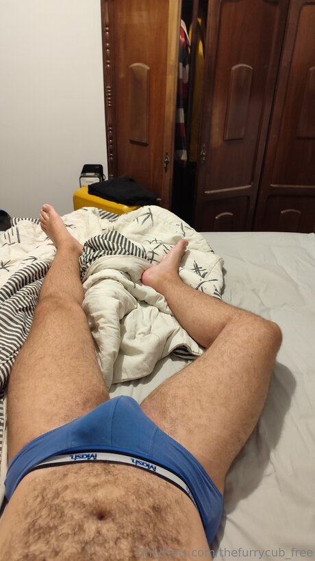 OnlyFans-model Thefurrycub Free