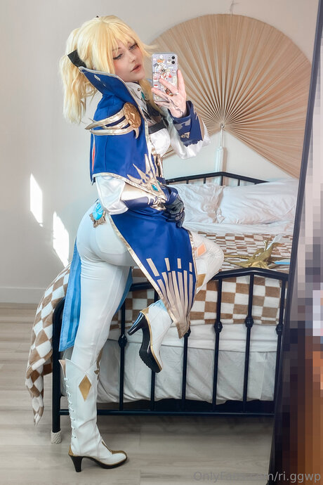 Foto di nudo di fuga di OnlyFans di Ri Ggwp