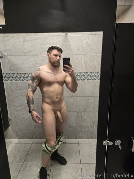 OnlyFans-model Bedellx