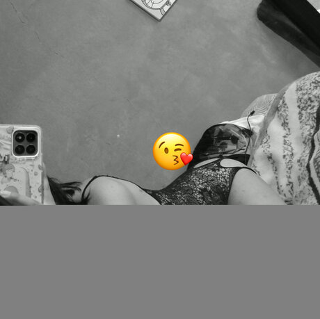 Foto di nudo di fuga di OnlyFans di Mar Cute