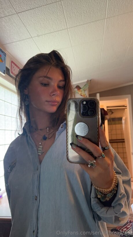 Photo nue de fuite OnlyFans de Serial4breakfast