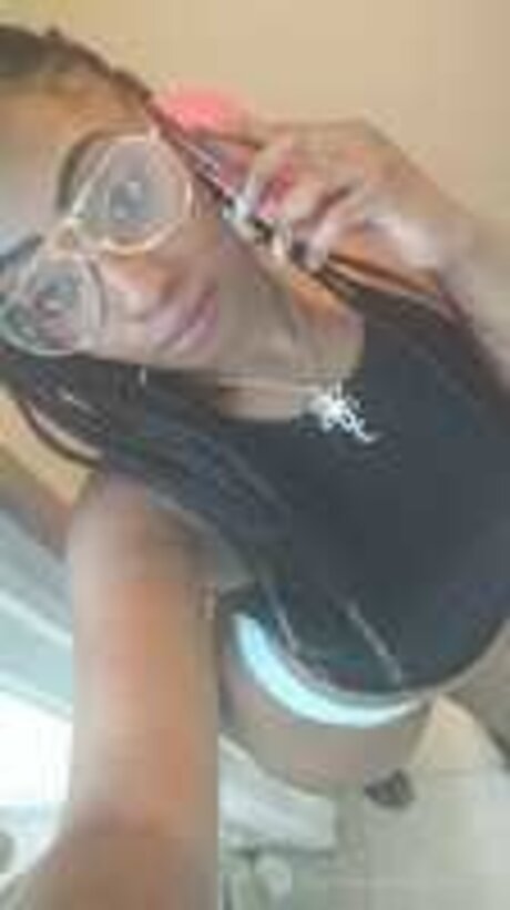 Foto di nudo di fuga di OnlyFans di Sexy Sherika