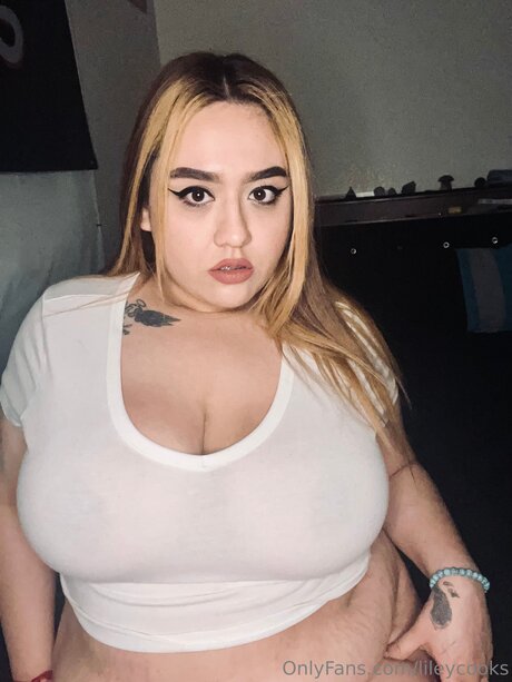 Foto desnuda filtrada de OnlyFans de Lilyanneee