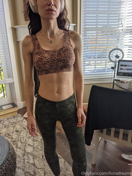 Naken lekkede OnlyFans-bilde av Fionadreams