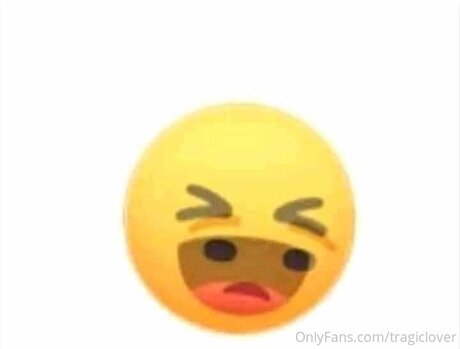Foto desnuda filtrada de OnlyFans de Tragiclover