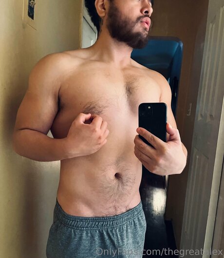 Alasti lekkinud OnlyFans-i pilt Thegreatalex