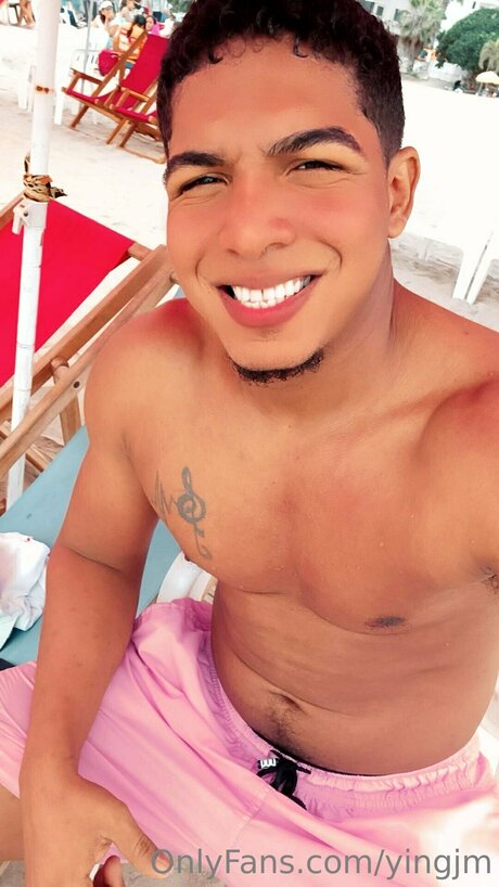 Обнаженная фотография утечки OnlyFans от Yingjm