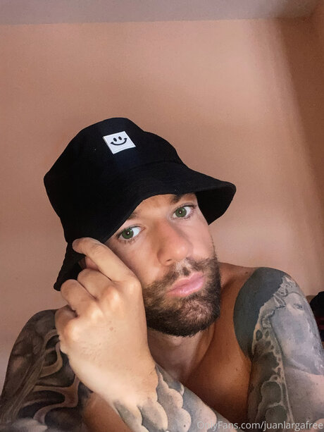 Foto di nudo di fuga di OnlyFans di Juanlargafree