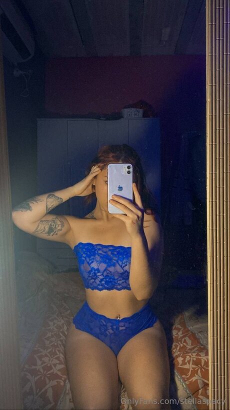 Naken läckt OnlyFans-bild av Stellaspacy