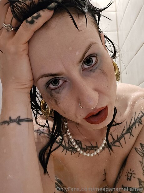 Nacktes geleaktes OnlyFans-Foto von Meaganameliafree