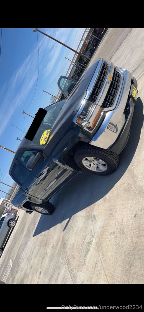 Nahá fotka uniklých OnlyFans od Underwood2234