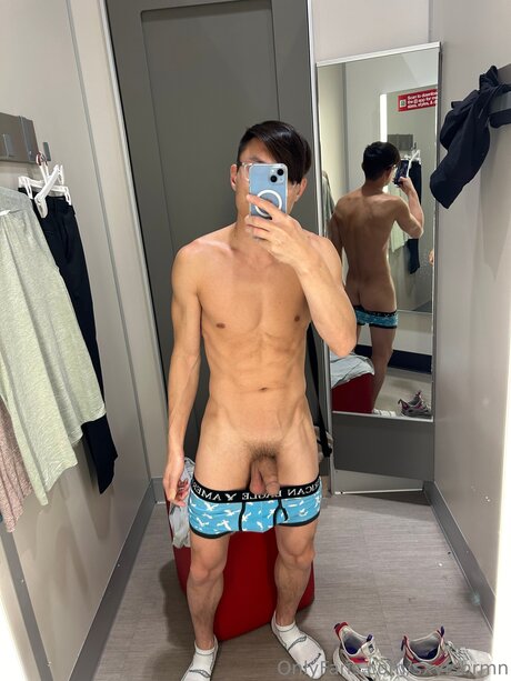 Foto desnuda filtrada de OnlyFans de Sxyfshrmn