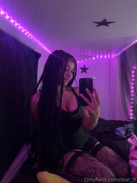 Обнаженная фотография утечки OnlyFans от Star Tt