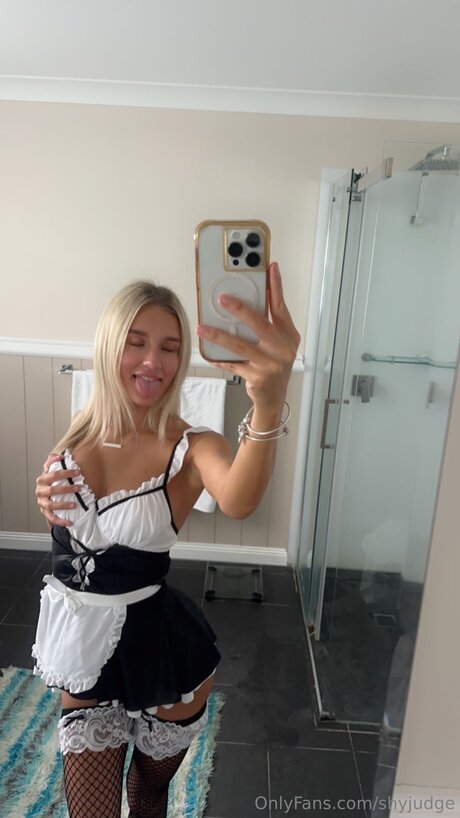 Photo nue de fuite OnlyFans de Shyjudge