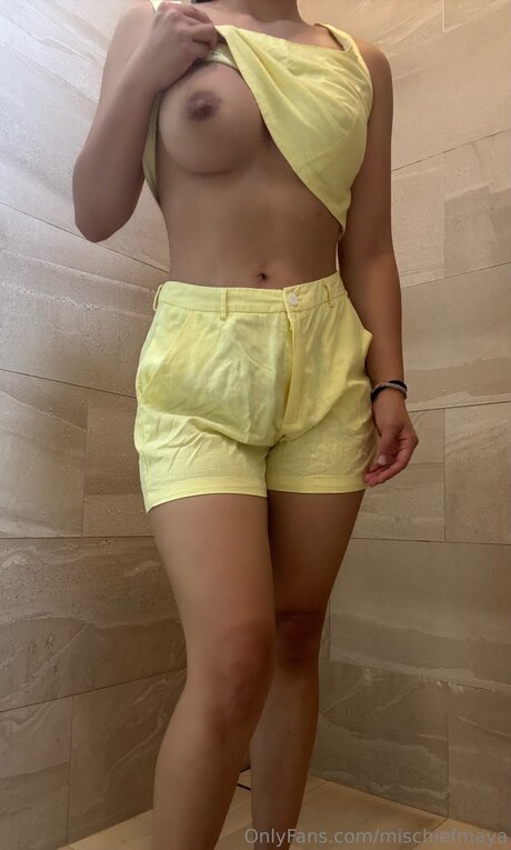 Naken lekkede OnlyFans-bilde av Mischiefmaya