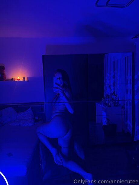 Foto di nudo di fuga di OnlyFans di Anniecutee