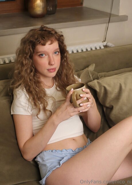 Naken lekkede OnlyFans-bilde av Nico Ni