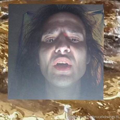 Naken lekkede OnlyFans-bilde av Bruceleesings30