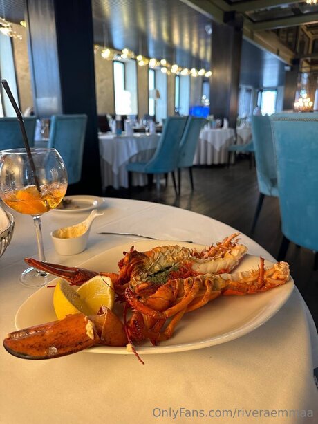 Riveraemmaa naked leaks OnlyFans pic