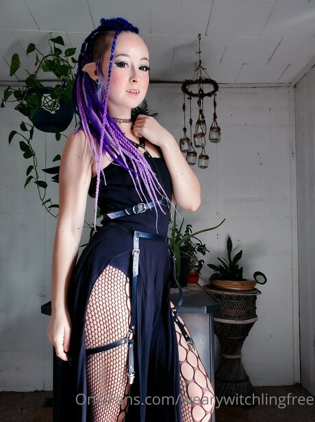 Alasti lekkinud OnlyFans-i pilt Wearywitchlingfree