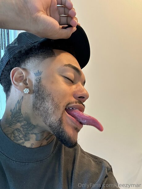 Photo nue de fuite OnlyFans de Omarlwc