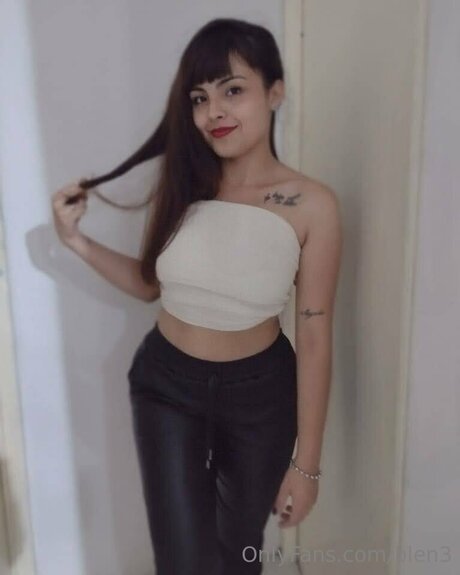 Naken läckt OnlyFans-bild av Blen3