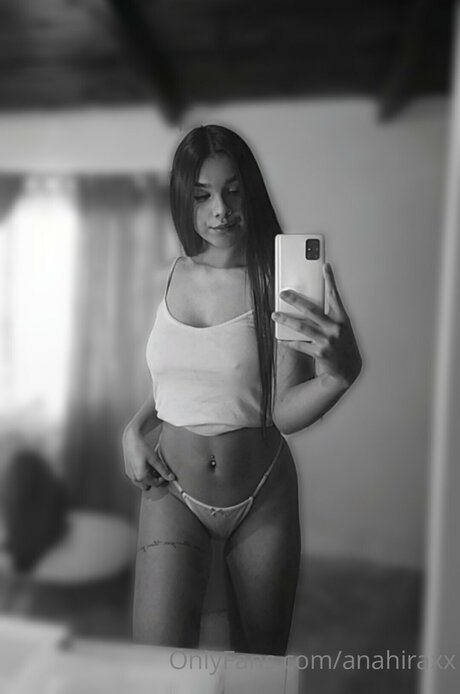 Realanafox naked leaks OnlyFans pic