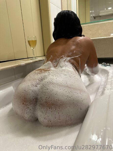 Nacktes geleaktes OnlyFans-Foto von U282977670