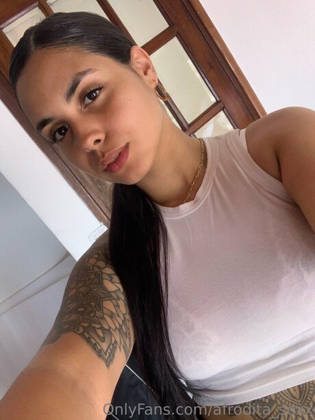 Sashaseren naked leaks OnlyFans pic