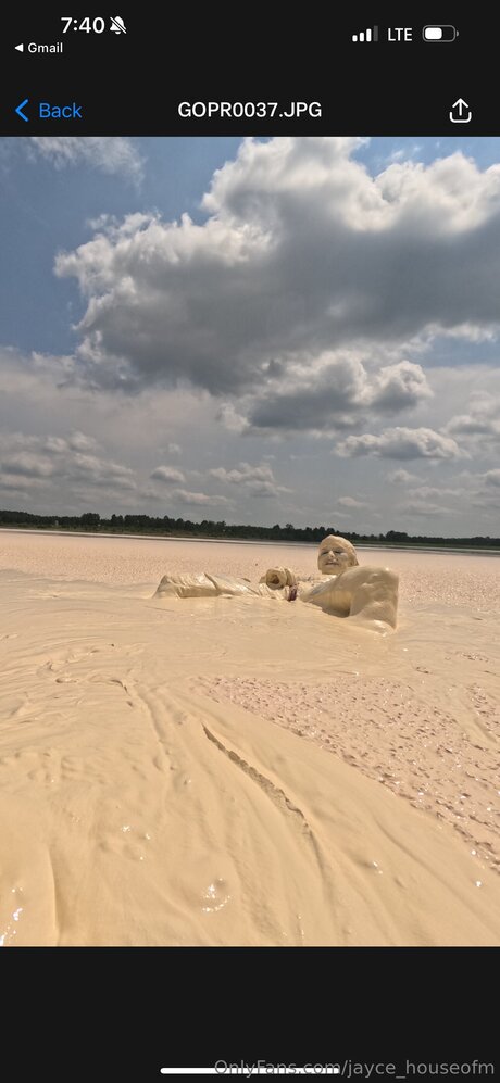 Naakte gelekte OnlyFans-foto van Jayce Houseofm