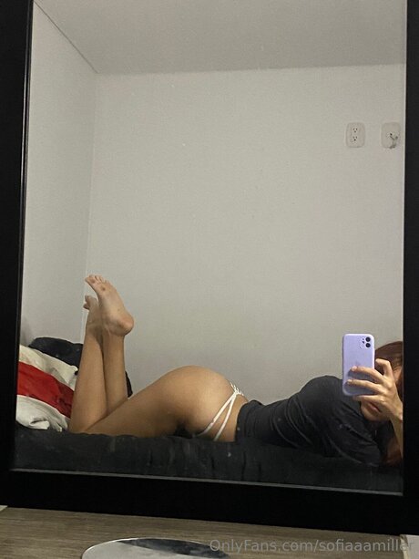 Alasti lekkinud OnlyFans-i pilt Sofiaaamiller