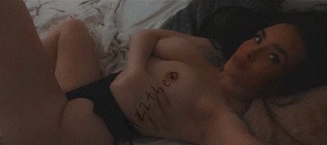 Naken lekkede OnlyFans-bilde av Louisamaya