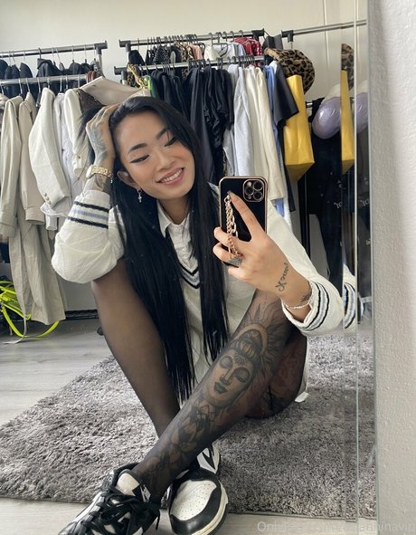 Foto di nudo di fuga di OnlyFans di Asianninavip