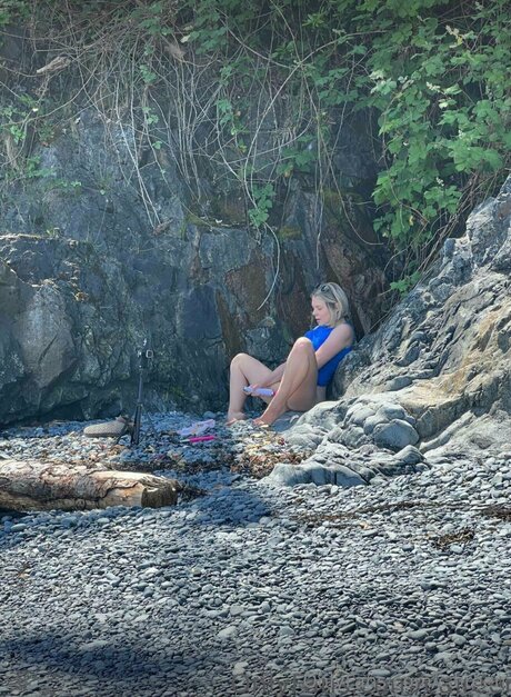 Foto di nudo di fuga di OnlyFans di Caireen