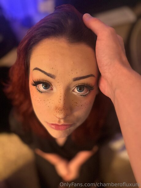 Naakte gelekte OnlyFans-foto van Chamberofluxure