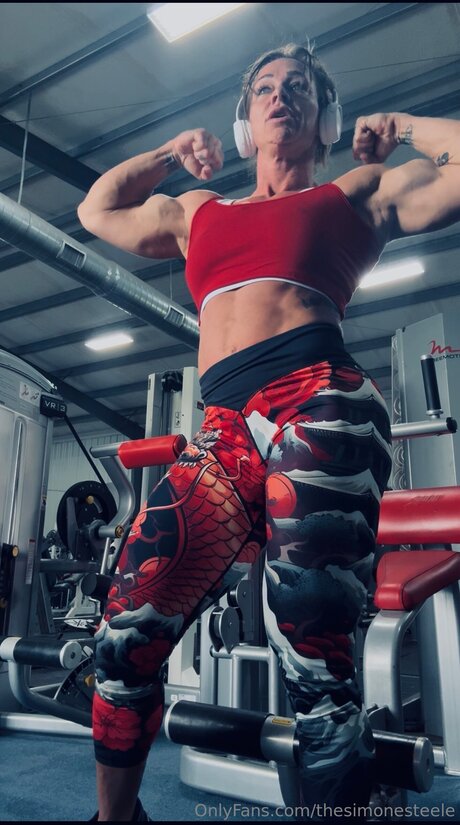 Обнаженная фотография утечки OnlyFans от Thesimonesteele