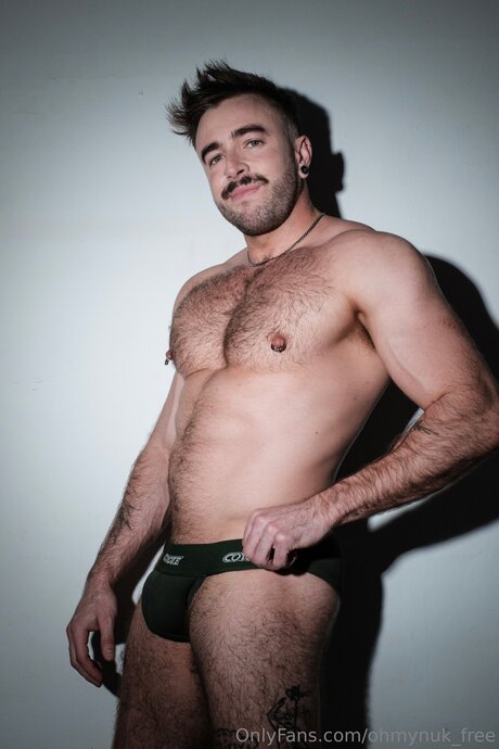 Ohmynuk Free naked leaks OnlyFans pic