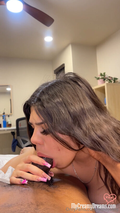 Foto desnuda filtrada de OnlyFans de Kloilovely