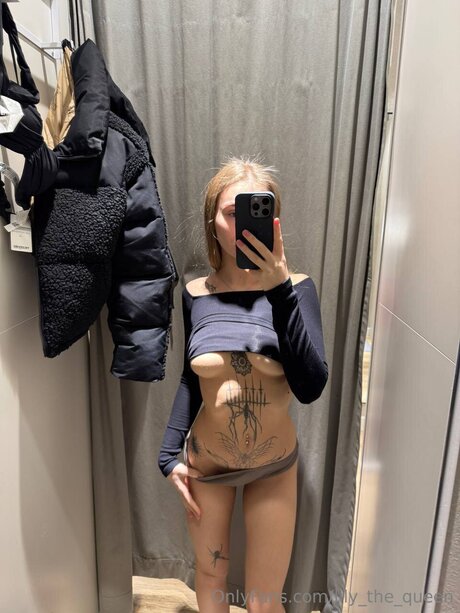 Lily The Queen naked leaks OnlyFans pic