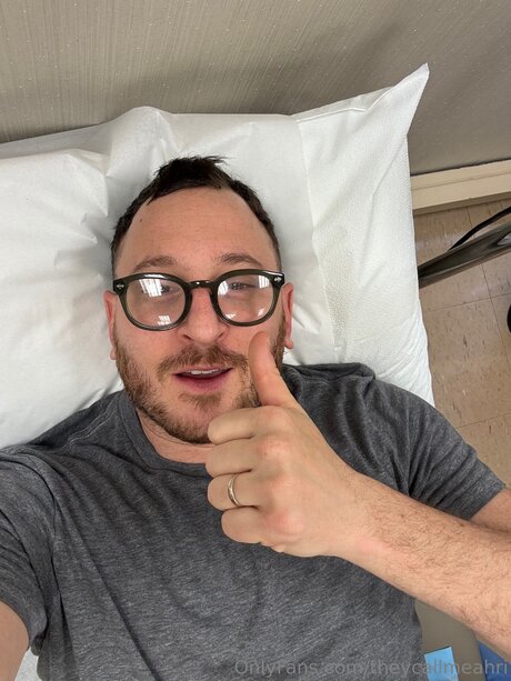 OnlyFans-model Theycallmeahri