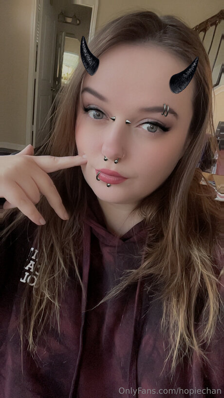 Hopiechan OnlyFansリークヌード写真
