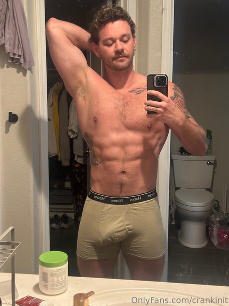 Обнаженная фотография утечки OnlyFans от Crankinit